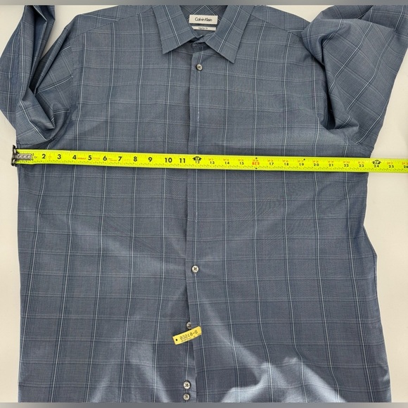 Calvin Klein Men's Long Sleeve Regular Fit Button Up Shirt - Picture 3 of 10